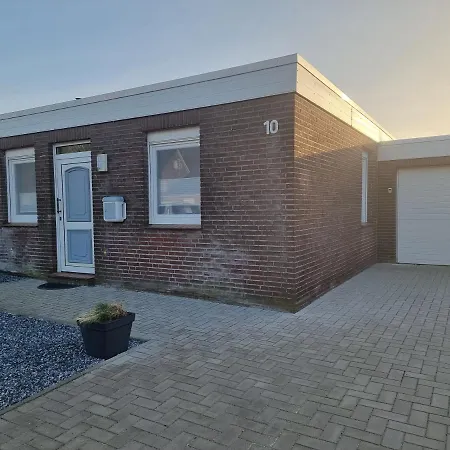 Ferienhaus Wacholderweg بيت للعطل